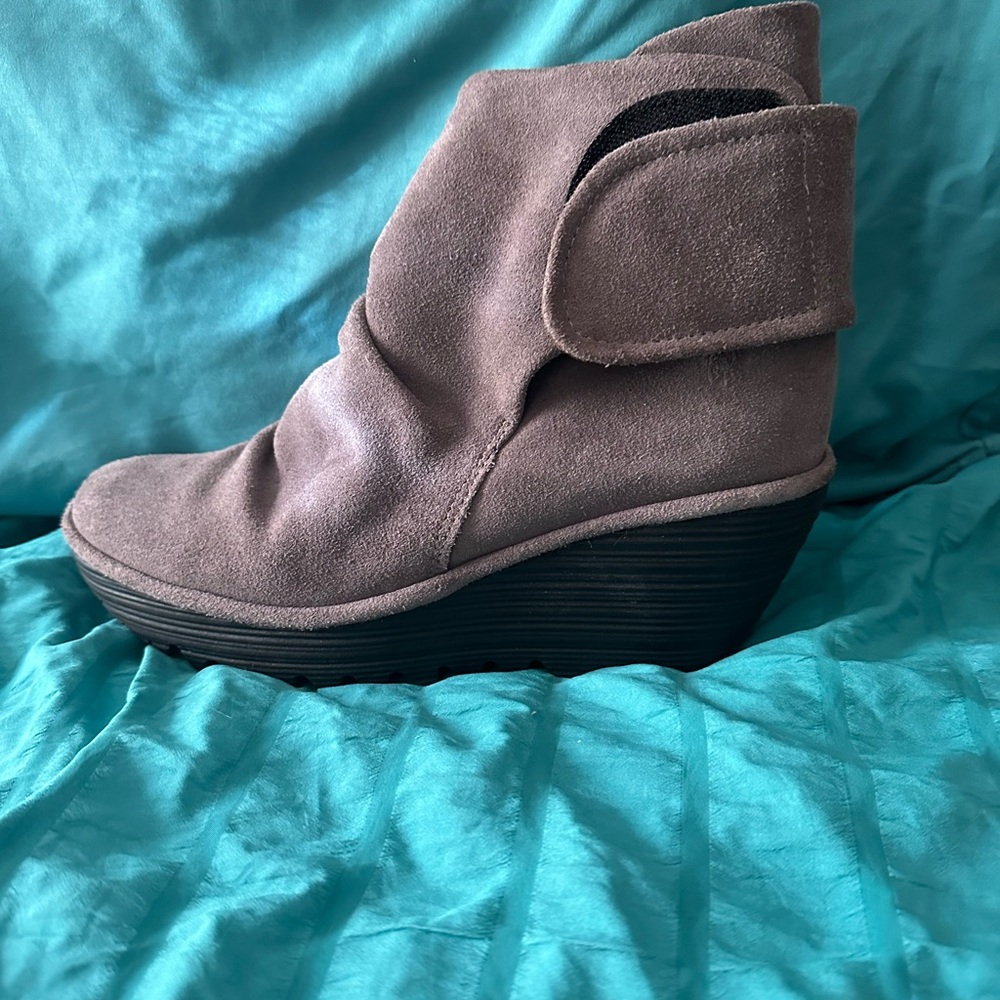Fly London grey suede boots